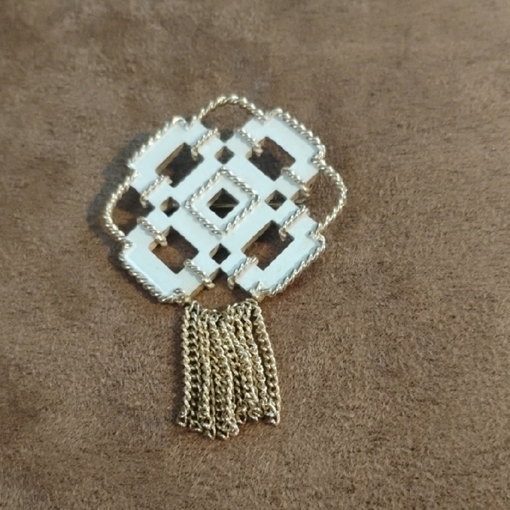 Vintage America Gold and White Geometric Brooch